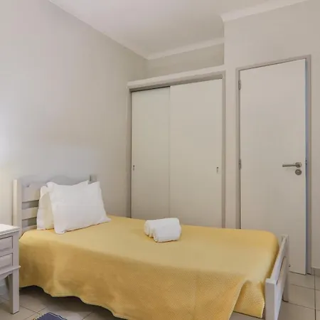 Apartamento Elma 5 شقة